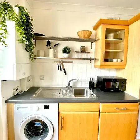 High-End 2 Bed Maisonette In Beaulieu Park Broomfield  Exterior photo